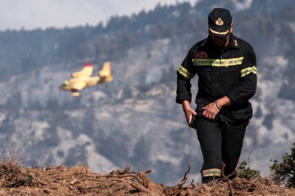 Συνεχίζεται για τρίτη μέρα η μάχη με την πυρκαγιά στην Εύβοια – Μαυρίζουν την ψυχή οι εικόνες