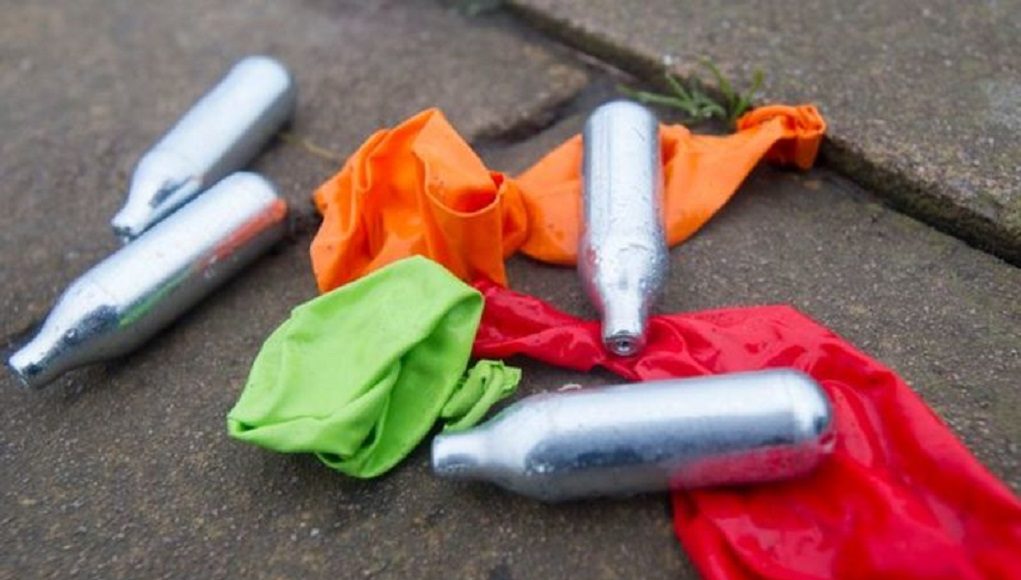 Ζάκυνθος: Γεμάτα αμπούλες γέλιου και ποτά «μπόμπες» τουριστικά πλοία