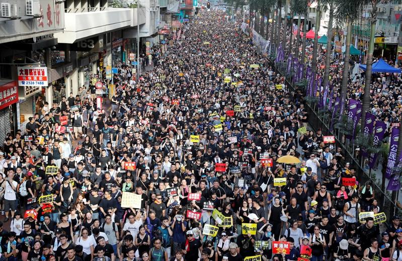 Χονγκ Κονγκ: Συλλήψεις ακτιβιστών υπέρ της δημοκρατίας – Νέα μεγάλη κινητοποίηση το Σάββατο