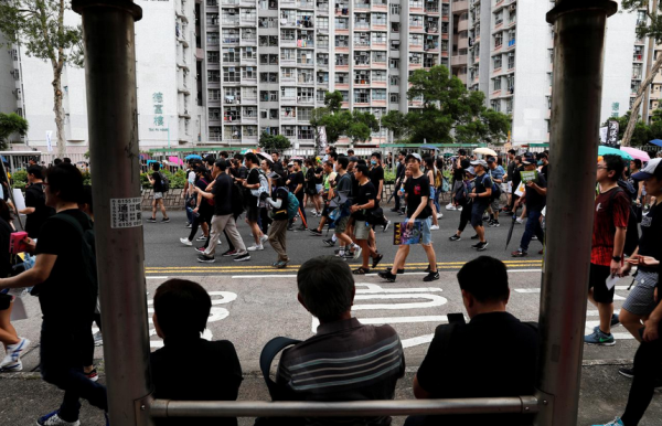 Χονγκ Κονγκ: Νέα διαδήλωση και χρήση δακρυγόνων μετά τις βίαιες χθεσινές συγκρούσεις
