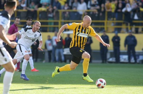 Με Λάρσον η 11αδα του Άρη για τη ρεβάνς με την ΑΕΛ