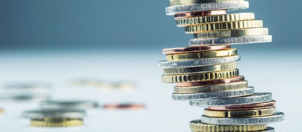 Δύο επικίνδυνες υπερβολές