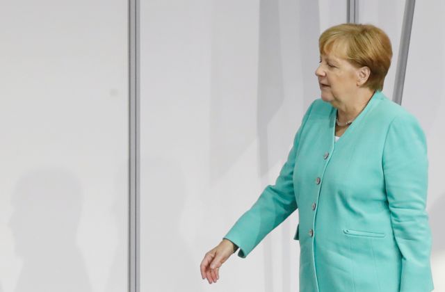 Γερμανία: Η Μέρκελ εμμένει στην αρχή ισοσκελισμένου προϋπολογισμού