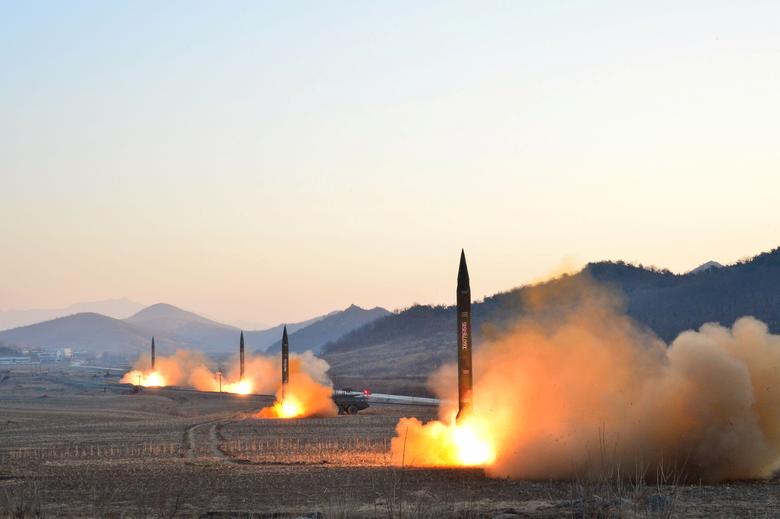Τρίτη δοκιμή πυραύλων μέσα σε μία εβδομάδα από τη Β. Κορέα – «No problem» λέει ο Τραμπ