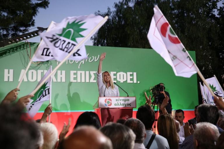 Τα off the record του ΚΙΝΑΛ, το συνέδριο του ΠΑΣΟΚ και ο ΣΥΡΙΖΑ