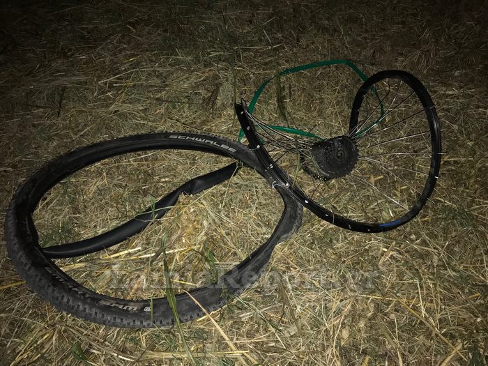 Λαμία: ΙΧ έπεσε πάνω σε παιδιά με ποδήλατα – Σοβαρά τραυματισμένος ένας 15χρονος [εικόνες]