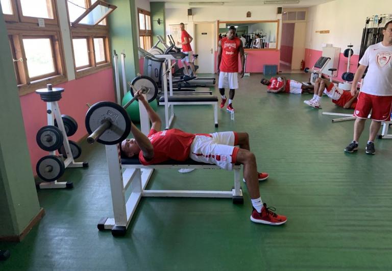 Προετοιμασία Ολυμπιακού: Τα βάρη των Ερυθρόλευκων στο Μέτσοβο