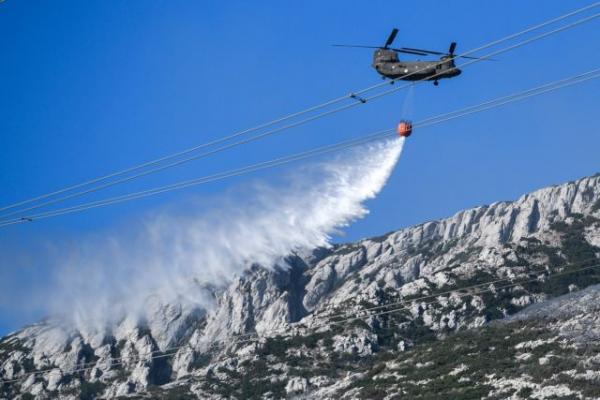 Editorial Ta Nea: Prevention