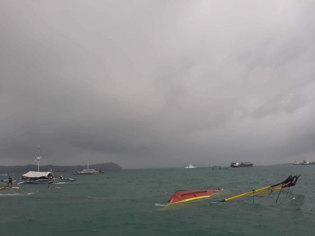 Τραγωδία στις Φιλιππίνες – 26 νεκροί από βύθιση τριών σκαφών