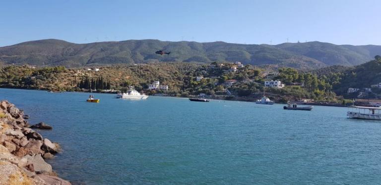 Πόρος: Η στιγμή της συντριβής του ελικοπτέρου στη θάλασσα