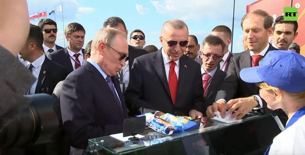 Ερντογάν σε Πούτιν: Θα μου πάρεις παγωτό;