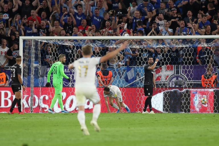 Το τραγικό λάθος άμυνας και Πασχαλάκη για το 1-0 των Σλοβάκων