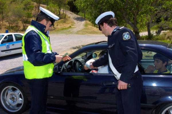 Τα έκτακτα μέτρα της Τροχαίας ενόψει Δεκαπενταύγουστου