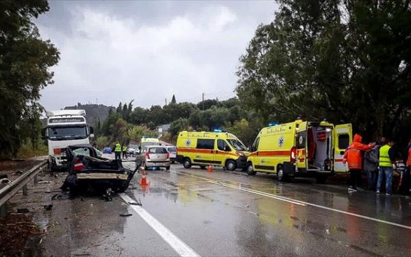 Εκρηξη θανατηφόρων τροχαίων στην Κρήτη