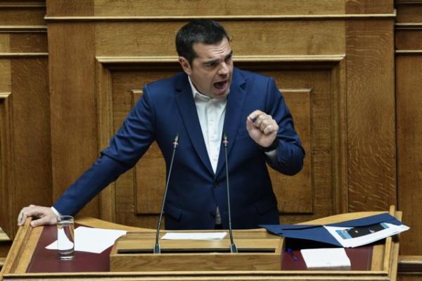 Τσίπρας: Στα κλεφτά φέρνουν μνημονιακές τροπολογίες