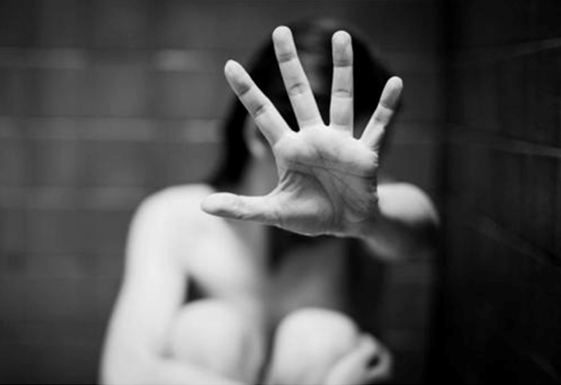 Εξετάζεται υπόθεση βιασμού 19χρονης τουρίστριας στη Χερσόνησο