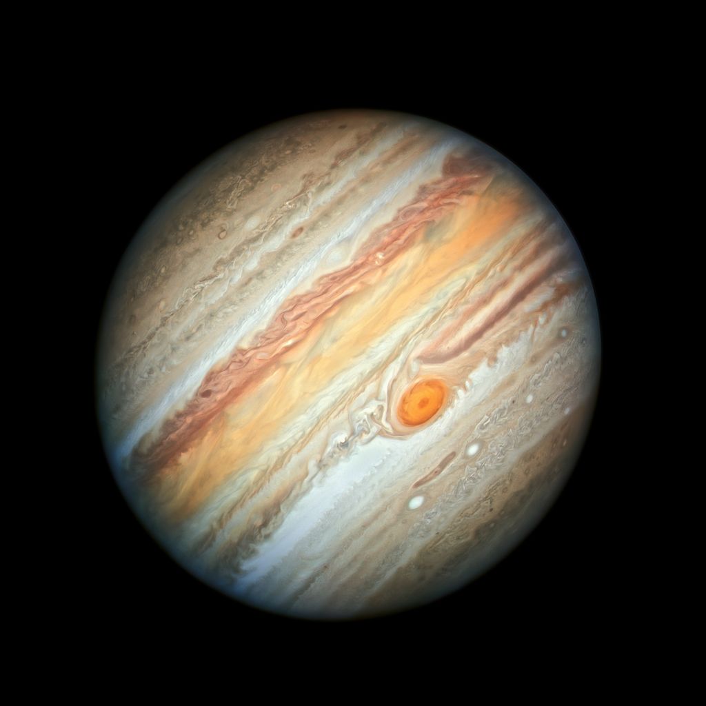 «Πολύχρωμη» φωτογραφία του Δία από το τηλεσκόπιο Hubble