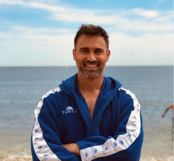 Πόσο χρονών είναι ο Γιώργος Καπουτζίδης;