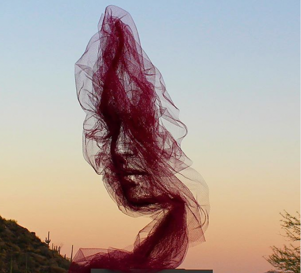 Η «τούλινη» μορφή στην έρημο Σονόρα