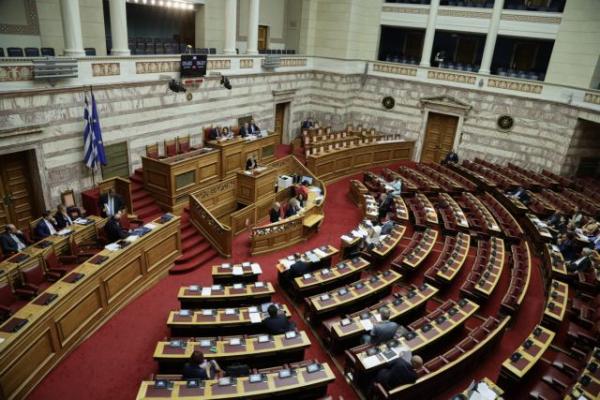 Ένταση στη Βουλή – Στο στόχαστρο η τροπολογία για την ΕΥΠ – Αποχωρουν ΚΚΕ, ΚΙΝΑΛ, ΜέΡΑ25