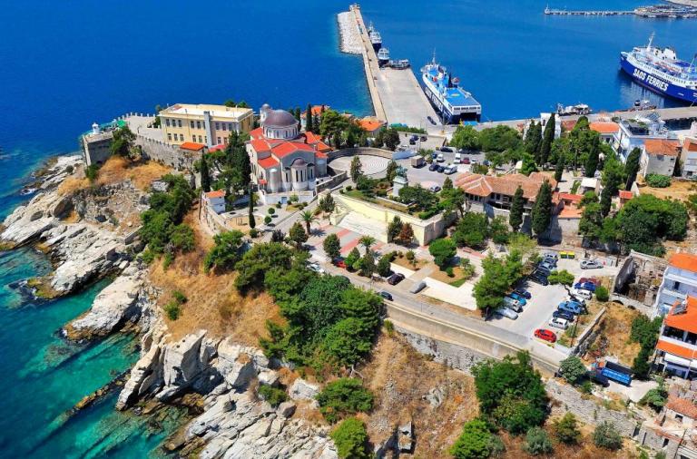 Οι εκκλησίες της Παναγίας πόλος έλξης προσκυνητών τον Δεκαπενταύγουστο