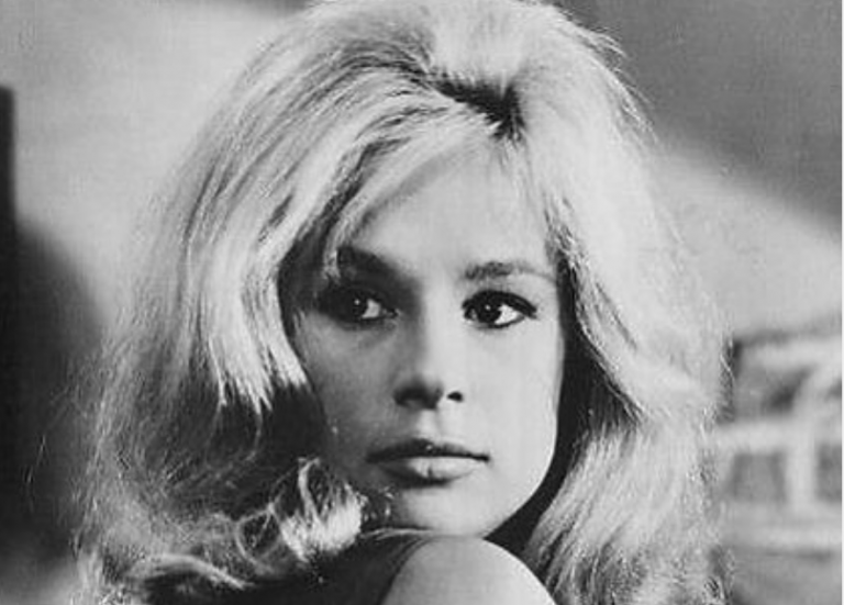 Αλίκη Βουγιουκλάκη: Η σπάνια φωτογραφία της στις Κάννες