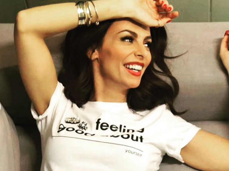 Μπέττυ Μαγγίρα: Η εντυπωσιακή αλλαγή στο look της