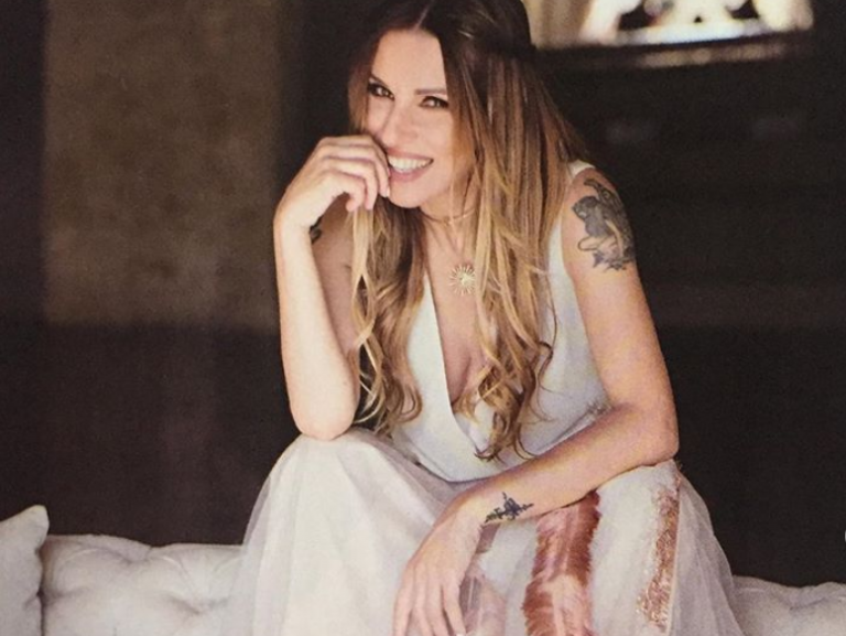 Το ξέφρενο πάρτι της Ευρυδίκης λίγο πριν τον γάμο της