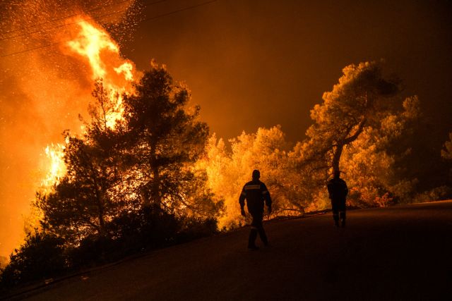 Φωτιά στην Εύβοια: Η πρώτη δορυφορική φωτογραφία από το Copernicus