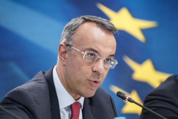 Σταϊκούρας στους FT: Προτεραιότητα η φορολογική μεταρρύθμιση που θα τονώσει την ανάπτυξη