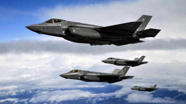 Χρειάζεται και μπορεί να αντέξει η Ελλάδα μια νέα «αγορά του αιώνα» για τα F-35;