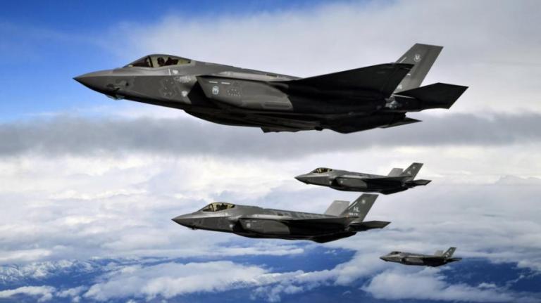 Χρειάζεται και μπορεί να αντέξει η Ελλάδα μια νέα «αγορά του αιώνα» για τα F-35;