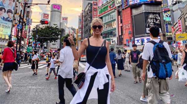 Κατερίνα Καινούργιου: Φωτογραφίζει επιτέλους τον σύντροφο της!