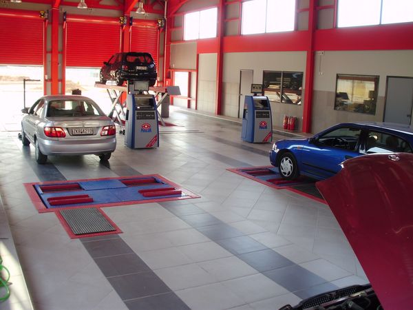 Στοιχεία σοκ: Επικίνδυνα 4 στα 10 οχήματα που κυκλοφορούν – Δεν περνούν από ΚΤΕΟ