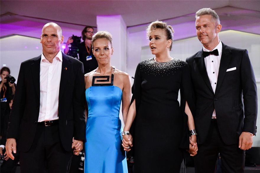 Παρουσία Βαρουφάκη η πρεμιέρα της ταινίας «Ενήλικοι στην αίθουσα» του Γαβρά