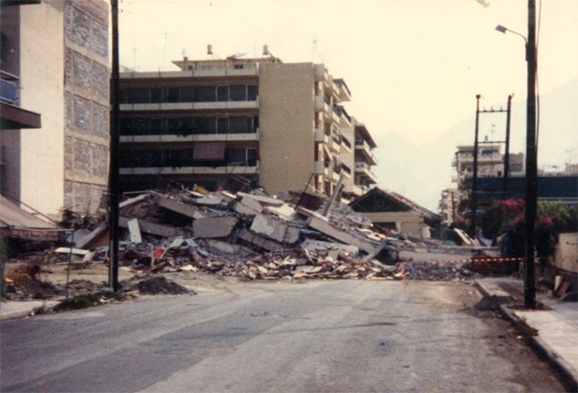 Σεισμός: 13 Σεπτεμβρίου 1986 - Όταν ο Εγκέλαδος ισοπέδωσε την Καλαμάτα