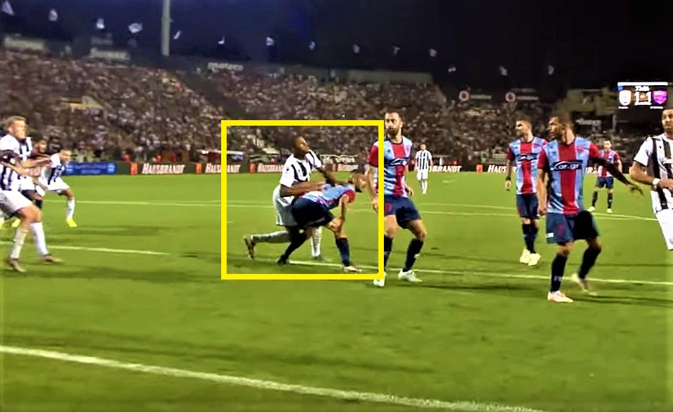 Αρχισαν τα όργανα και με PAOK TV: Επιθετικό φάουλ του Ακπομ στον Ευαγγέλου το 2ο γκολ του ΠΑΟΚ