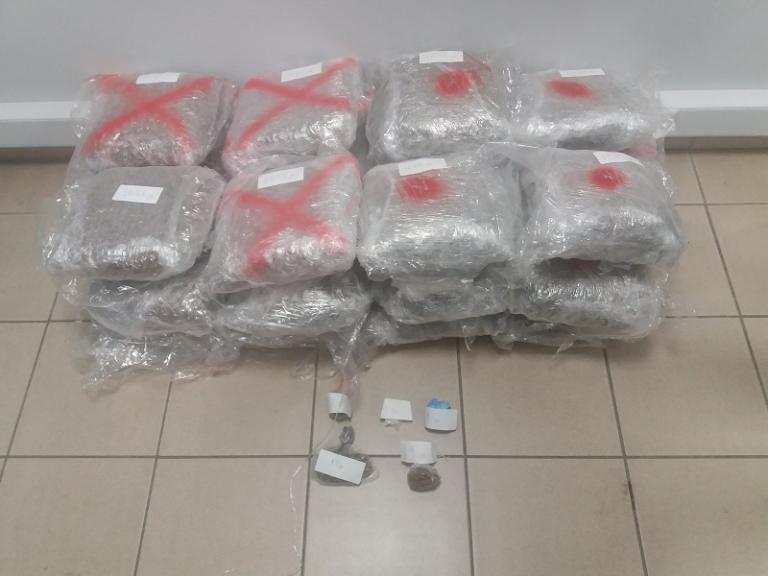 Θα «γέμιζαν» την Θεσσαλονίκη με 26 κιλά κάνναβης – Τρεις συλλήψεις