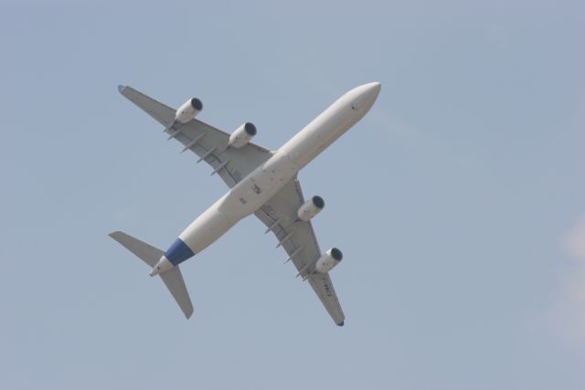 «Θεριακλής» επιβάτης άναψε τσιγάρο με μαριχουάνα σε αεροπλάνο