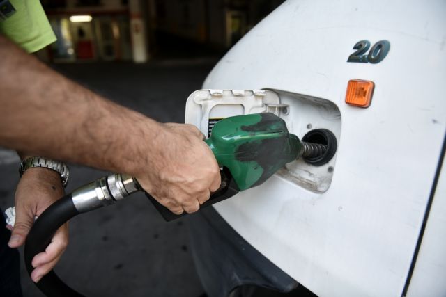 Τι αλλάζει στις τιμές του πετρελαίου και βενζίνης – Ανησυχούν οι καταναλωτές