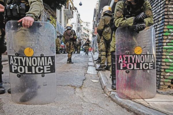 Συλλήψεις για ναρκωτικά στα Εξάρχεια