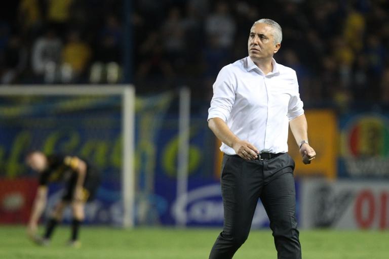 Ομιλία Κωστένογλου σε παίκτες: Να δείξουμε με τον ΠΑΟΚ ποιοι πραγματικά είμαστε