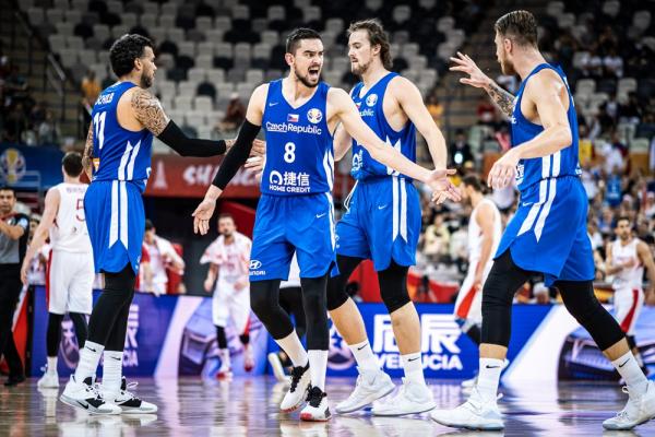 Μουντομπάσκετ: Μεγάλη Τσεχία, «τελείωσε» τους Τούρκους