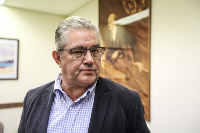 Πόθεν έσχες : Και ο Κουτσούμπας αμοίβεται με 800 ευρώ, λέει το ΚΚΕ