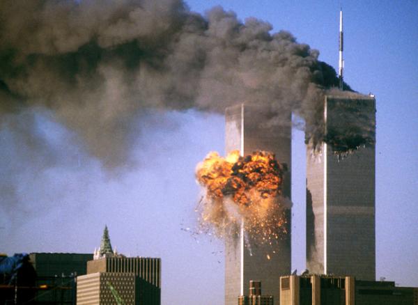 11η Σεπτεμβρίου: «The Falling Man» – Η φωτογραφία που δίχασε την κοινή γνώμη