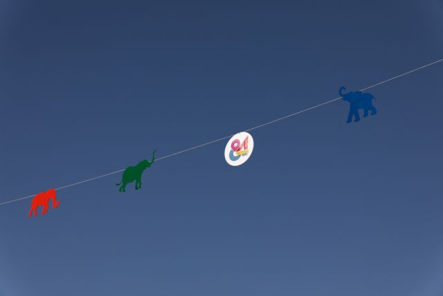 Γιατί η Θεσσαλονίκη γέμισε με… ελέφαντες