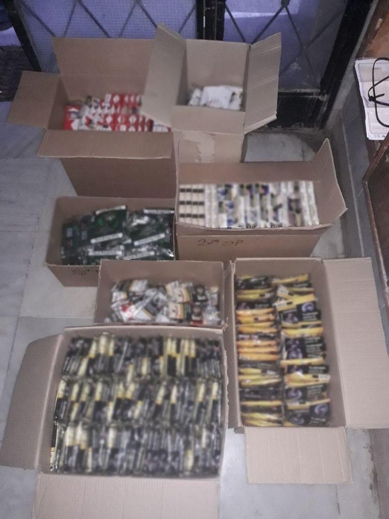 Εξαρθρώθηκε κύκλωμα λαθραίων τσιγάρων στην καρδιά της Αθήνας