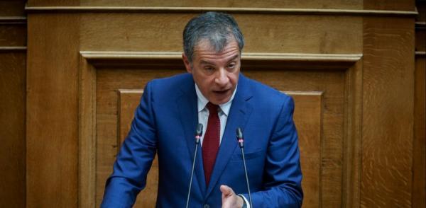 Δείτε το Πόθεν έσχες του Σταύρου Θεοδωράκη