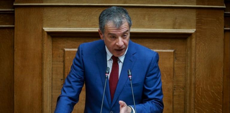 Δείτε το Πόθεν έσχες του Σταύρου Θεοδωράκη