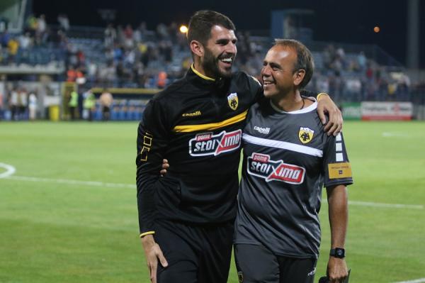 ΑΕΚ: Μέσα ο Ολιβέιρα για ΠΑΟΚ, δύσκολα ο Σιμόες